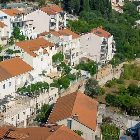 Million Dollar Terrace Apartmán *